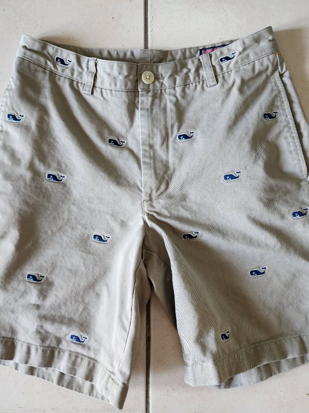 Vineyard Vines Club Shorts, Whales, Gray, 30 Waist